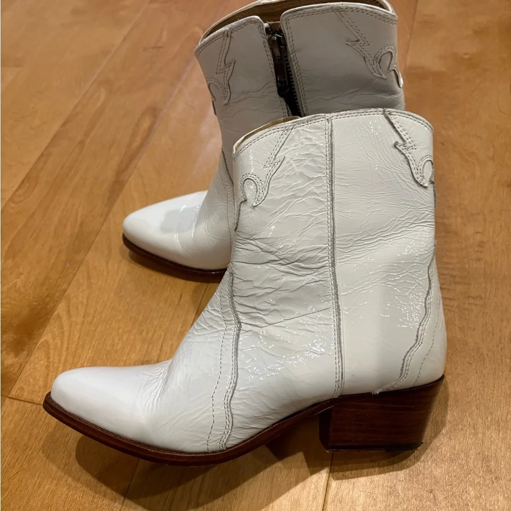 Free People New Frontier Western ankle boot bootie cowgirl white 37 7
